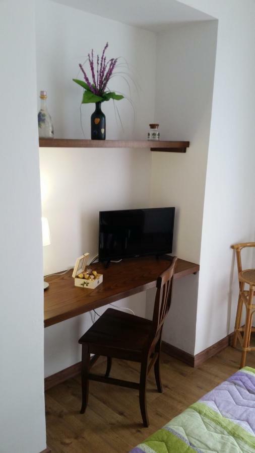 Il Borgo Bed & Breakfast Шила Екстериор снимка