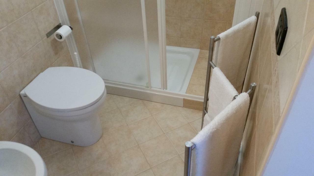 Il Borgo Bed & Breakfast Шила Екстериор снимка