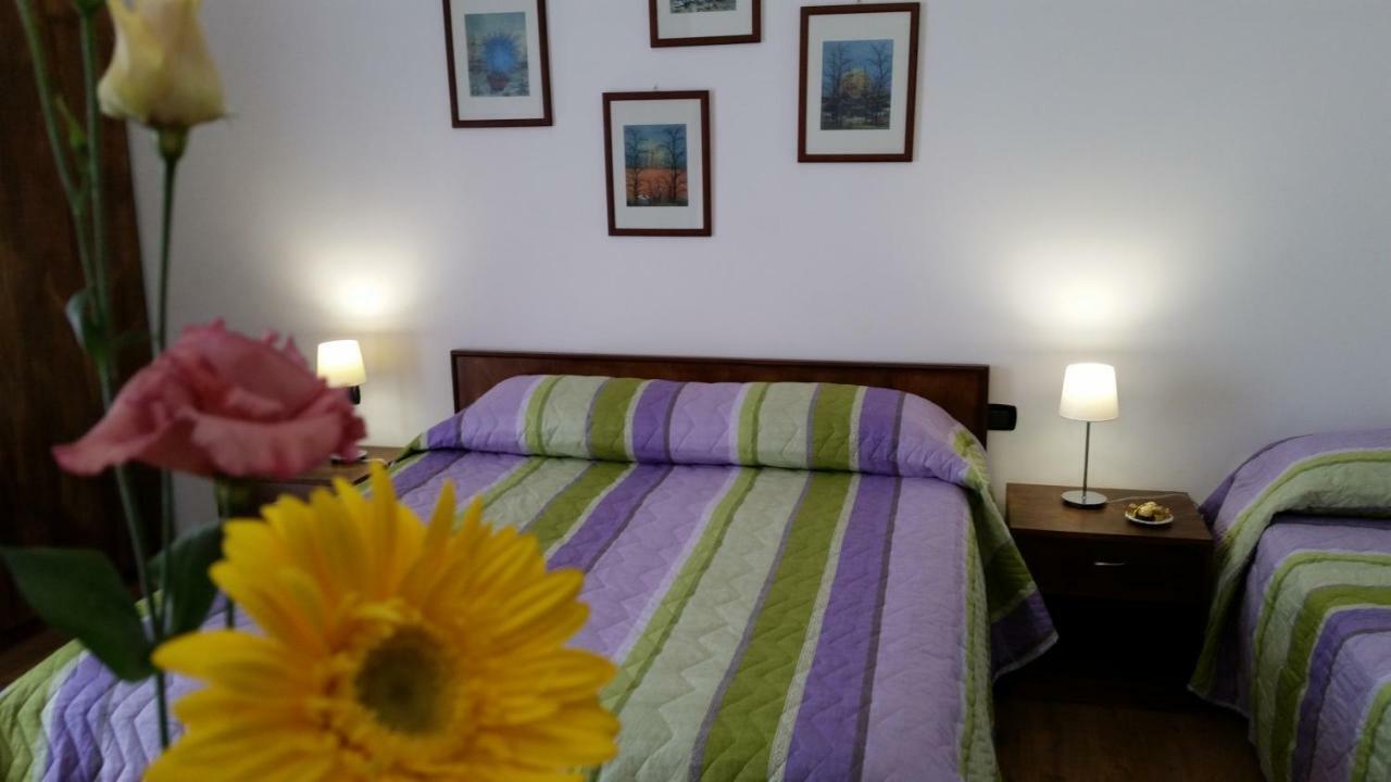 Il Borgo Bed & Breakfast Шила Екстериор снимка